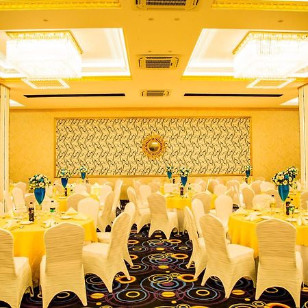 Aurora Banquet And Hotel Chilaw Exteriér fotografie