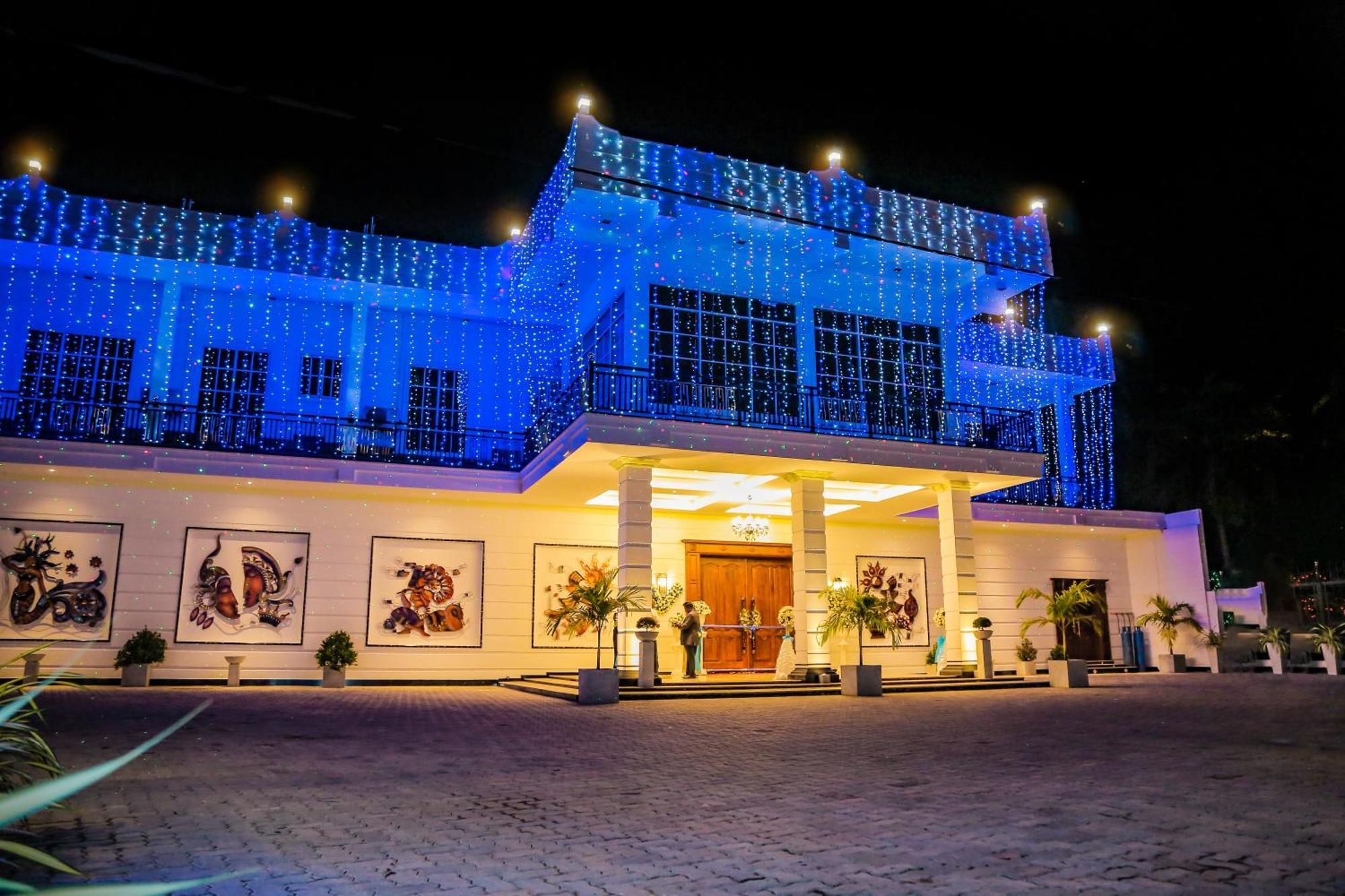 Aurora Banquet And Hotel Chilaw Exteriér fotografie